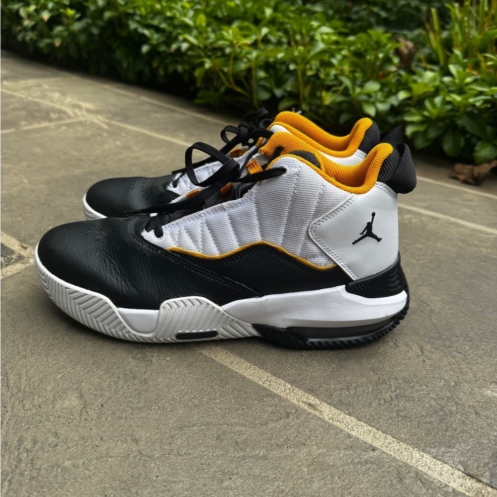Jordan Stay Loyal Kids' Black, White, and Yellow Sneakers, Size 6.5Y
